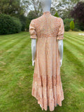 1970s Vintage Travers Tempos Maxi Boho Peasant Prairie Flower Dress