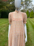 1970s Vintage Travers Tempos Maxi Boho Peasant Prairie Flower Dress